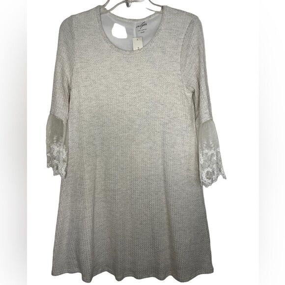 Francesca’s Collections Alya Cream Boho Lace Sleeve Waffle Knit Shift Dress - Picture 1 of 8